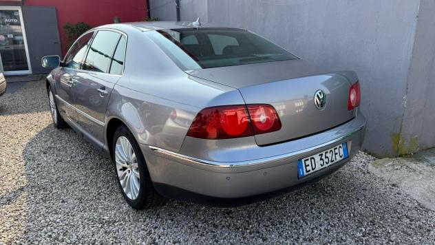 Volkswagen Phaeton 3.0/240 V6 TDI DPF 4mot. tip. 5 posti - Foto 3