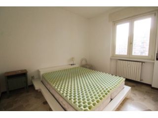 LUMINOSO 3 LOCALI ARREDATO DAL 1 LUGLIO MM2 UDINE/VIA TOLMEZZO