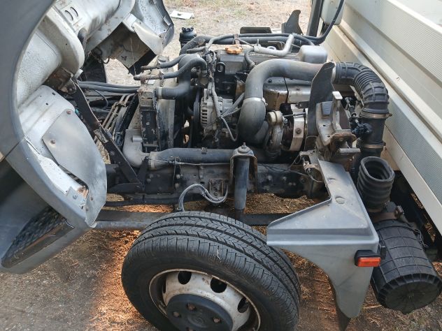 Vendesi Nissan Cabstar.E 120 cassone fisso , km 27.500 reali - Foto 8