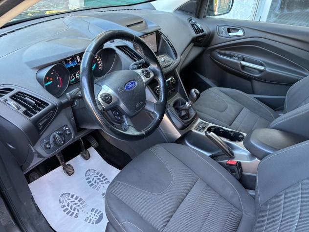 Ford Kuga 2.0 tdci 120cv - Foto 8