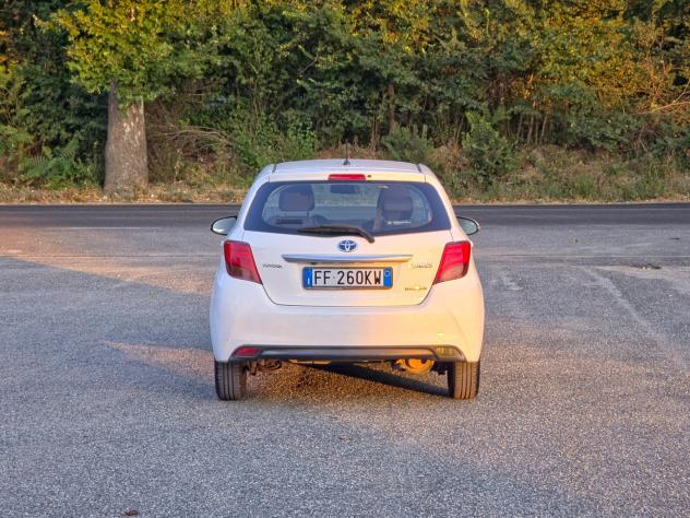 Toyota Yaris 1.5 Hybrid 5 porte Active E6B Automatico NEO 2016 - Foto 5
