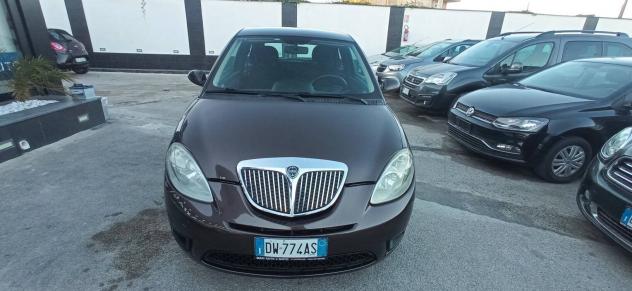 Lancia Ypsilon GPL - Foto 4