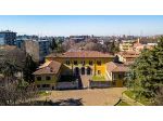 Bilocale ristrutturato 90mq con posto auto Cologno