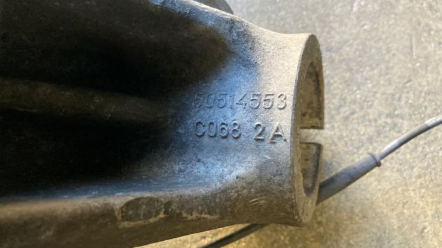Fusello ruota anteriore SX Alfa Romeo Giulietta 2.0JTDM del 2013 (50514553) - Foto 3