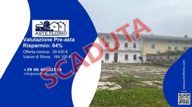 Immobile in asta di 224 m², box auto in vendita a Tronzano Vercellese
