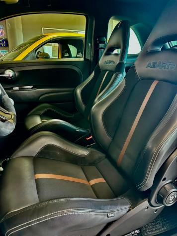 Abarth 695 1.4 t-jet 70th 180cv - Foto 14