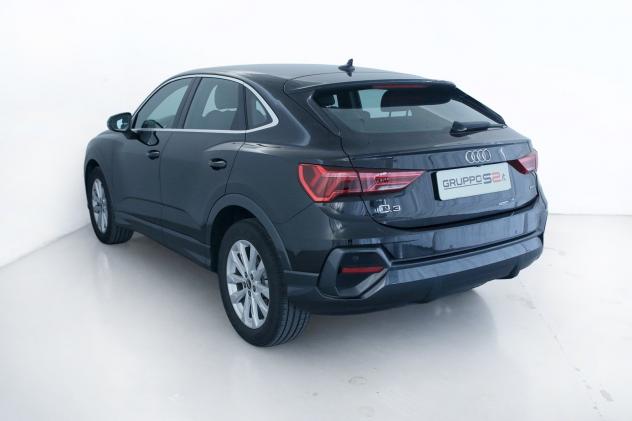Audi Q3 Sportback 35 TDI quattro S tronic Interni S-line - Top View camera - Navigazione MMI plus - Fari a LED - Telecamere perimetrali Top View - Pac - Foto 6