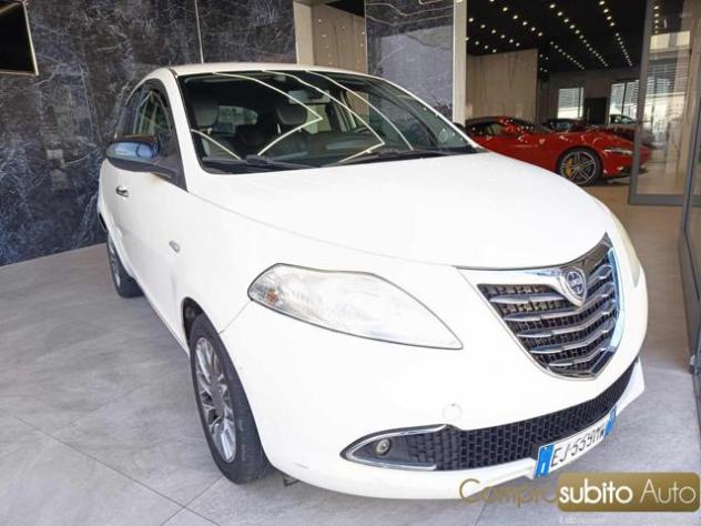 LANCIA Ypsilon 1.3 MJT 75 CV Platino rif. 24021295 - Foto 2