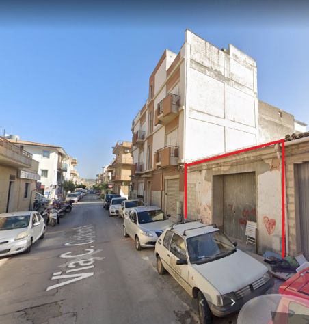 Garage Via C. Colombo n. 100/A Vittoria (RG)