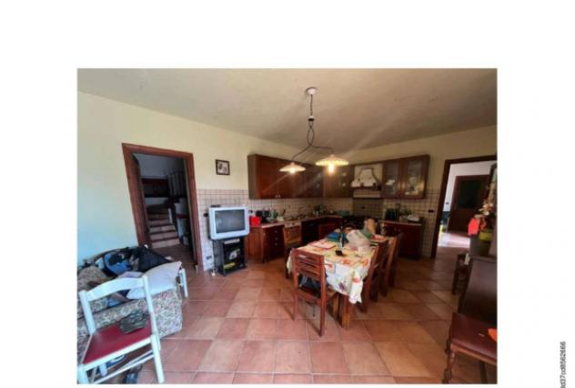 Immobile in asta di 413 m² con più di 5 locali in vendita a Centrache - Foto 5