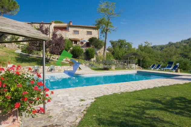 Splendido casale in pietra con piscina privata a Castellina in Chianti, Toscana. - Foto 3