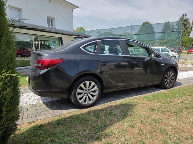 Opel Astra 1.4 Turbo GPL 140CV 4 porte - Foto 5
