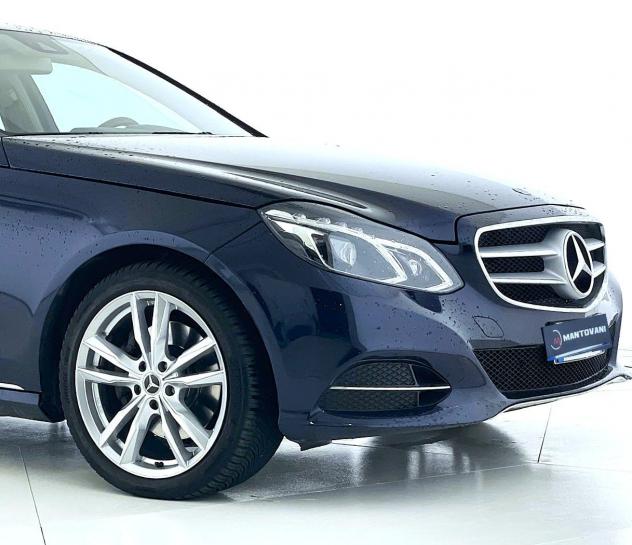 Mercedes-Benz Classe E E 300 BlueTEC Hybrid Premium IVA ESPOSTA ** OFFERTA RISERVATA SOLO PER OPERATORI DEL SETTORE ** - Foto 3