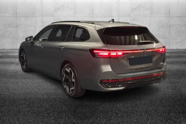 VOLKSWAGEN Passat 2.0 TDI 150 CV SCR DSG R-Line rif. 24048834 - Foto 4