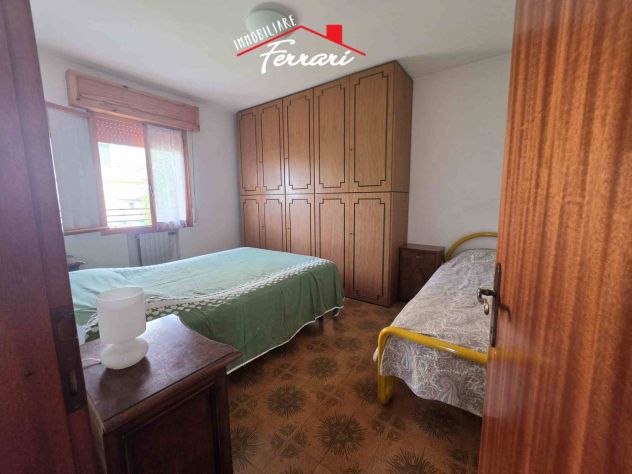 🏡 MONTESE – ZONA PISCINA | LA TRANQUILLITÀ CHE CERCHI, CON IL PAESE A PORTATA D - Foto 4