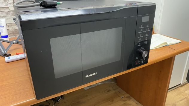 Microonde Combinato e Forno Elettrico Samsung