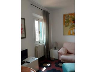 APPARTAMENTO di 3 vani e di 65 mq (FIRENZE) rif. AAJ403