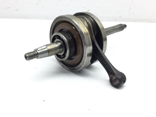 PIAGGIO LIBERTY 4T 50 ALBERO MOTORE CON PUNTE DI RUGGINE 2000 2002 C282
