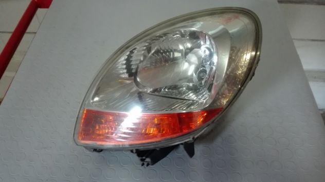 Fari anteriori Renault Kangoo del 2005 - Foto 3