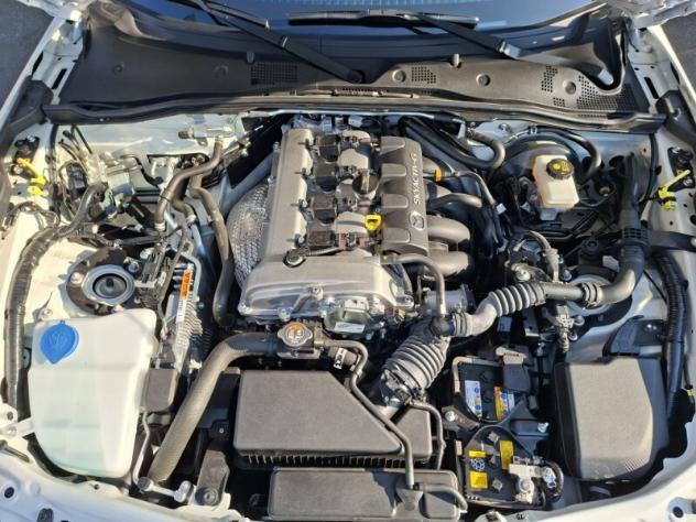 MAZDA MX-5 4ª serie MX-5 2.0L Skyactiv-G RF Exclusive-Line - Foto 10