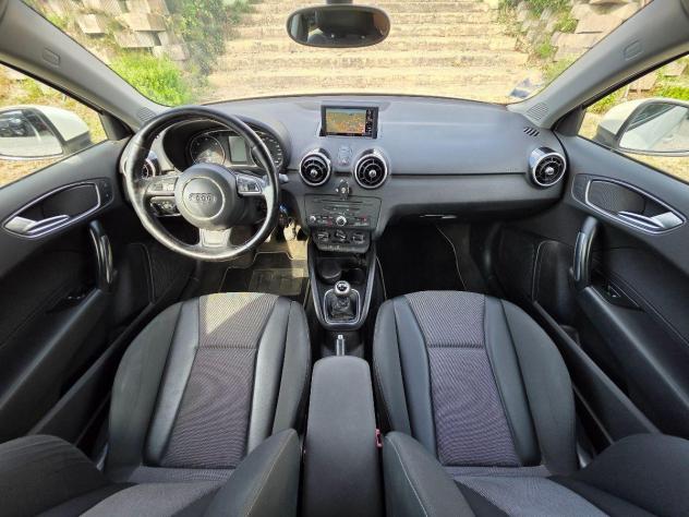 AUDI A1 1.6 TDI 70KW OK NEOPATENTATI - Foto 10