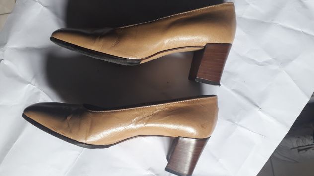 Scarpa da donna con tacco - Foto 5