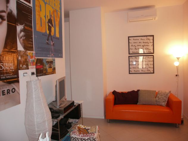 APPARTAMENTO VIA BELMELORO 7 - BOLOGNA CENTRO - ZONA UNIVERSITARIA - Foto 2