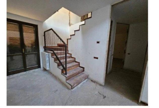 Immobile in asta di 274 m² con più di 5 locali e box auto doppio in vendita a Cesate - Foto 7
