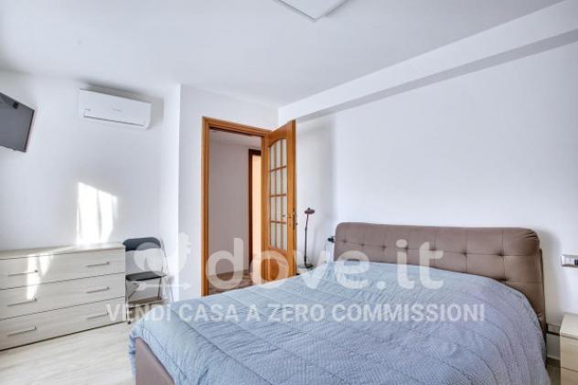 Appartamento di 82 m² con 3 locali e box auto in vendita a Induno Olona - Foto 9