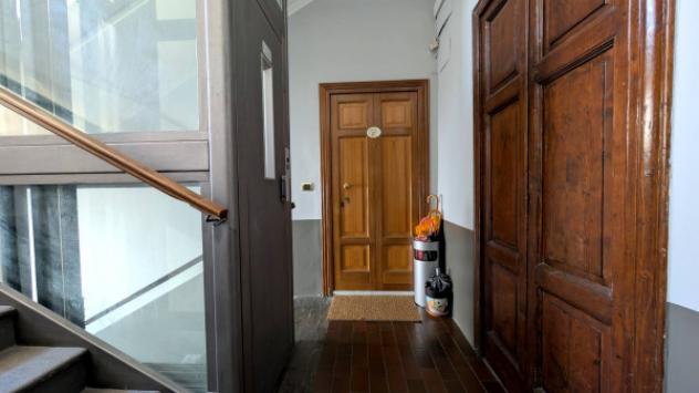 Appartamento di 120 m² con 4 locali in vendita a Milano - Foto 4