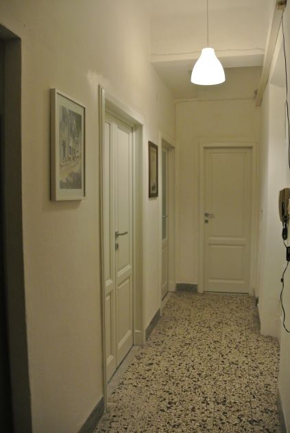 PISA CENTRO AFFITTO UN POSTO LETTO IN AMPIA DOPPIA PER STUDENTI - Foto 7