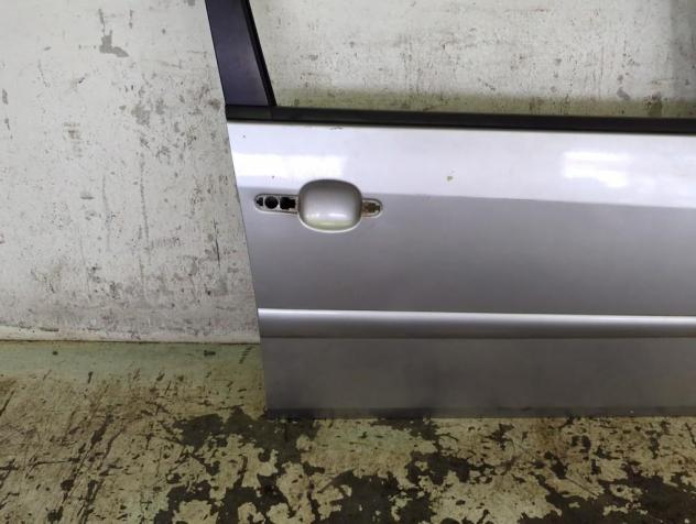 1692523 PORTA ANTERIORE DESTRA PASSEGGERO FORD FIESTA 1.2 B 55KW 5M 5P (2008) RICAMBIO USATO - Foto 2
