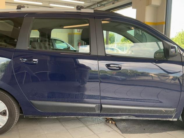 Dacia Lodgy 1.5 dCi 8V 110CV Start&Stop 7 posti Laurte - Foto 10