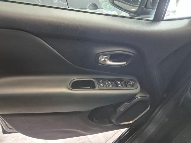 Jeep Renegade 1.6 Mjt 130 CV Limited - Foto 8