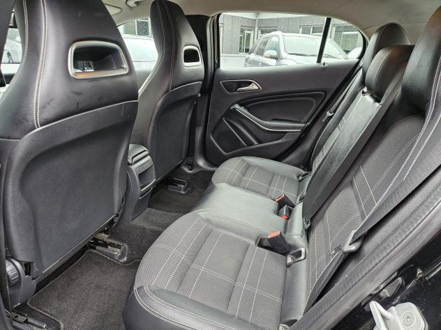Mercedes-Benz GLA GLA 200 d (cdi) Premium - Foto 9
