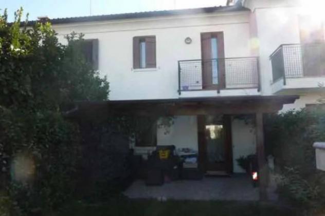 Immobile in asta di 161 m² con più di 5 locali e box auto doppio in vendita a Vicenza - Foto 2