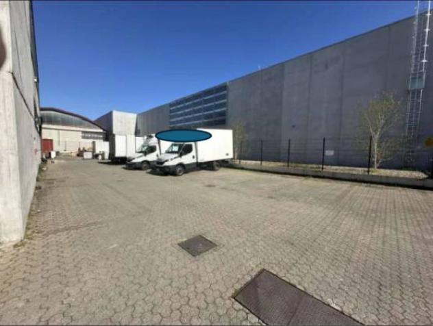 Immobile in asta di 652 m² con più di 5 locali in vendita a Trezzano sul Naviglio - Foto 10