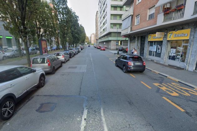 CORSO ROSSELLI TRILOCALE RISTRUTTURATO CON TERRAZZINO - Foto 2