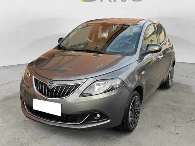 Lancia Ypsilon 1.0 FireFly Hybrid GOLD. grigio met. - Foto 3