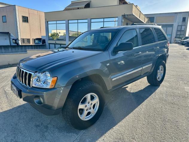 Jeep Grand Cherokee 3.0 V6 CRD Limited - Foto 2
