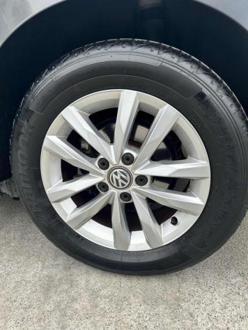 VOLKSWAGEN Touran 1.6 TDI 115 CV SCR DSG 7 POSTI Highline BlueMotion rif. 23135288 - Foto 7