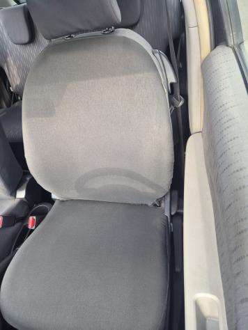 Toyota Yaris BENZINA UNICO PROPRIETARIO - Foto 7