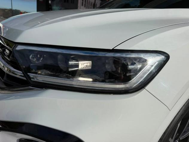 VOLKSWAGEN T-Roc 2.0 TDI SCR 150 CV DSG 4MOTION R-Line rif. 24185707 - Foto 7