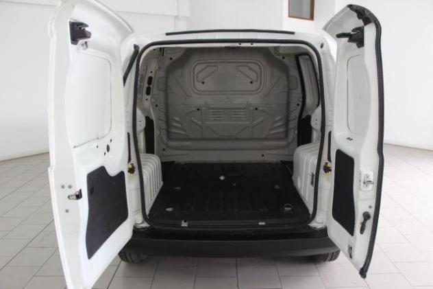 FIAT FIORINO 1.3 MJT 80 CV E6 SX.VC. - Foto 10