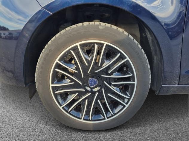 Lancia Ypsilon III 2015 1.0 firefly hybrid Gold s&s 70cv - Foto 6