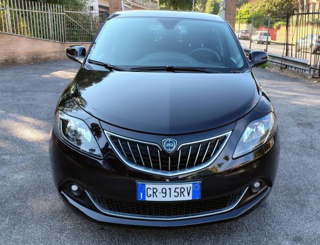 Lancia Ypsilon 1.0 firefly hybrid ORO Plus s&s 70cv - Foto 2