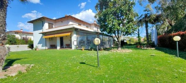 Villa in vendita a Marina di Carrara - Carrara 300 mq Rif: 1251184 - Foto 3