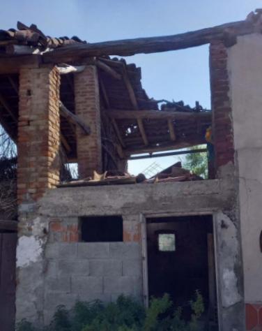 Immobile in asta di 120 m², box auto in vendita a Pieve Porto Morone - Foto 4