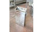 pattumiera inox usata