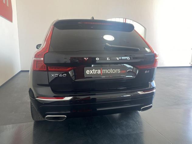 Volvo XC60 B4 AUT. MOMENTUM PRO - MOTORE NUOVO CON FATTURA - Foto 7